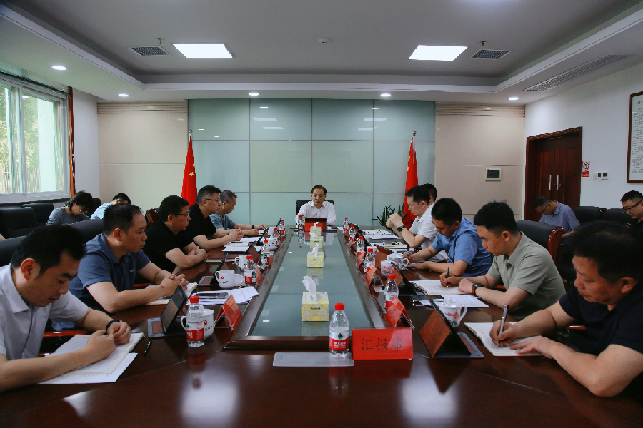 省委編辦開(kāi)展室務(wù)會(huì)理論學(xué)習(xí)中心組（擴(kuò)大）學(xué)習(xí)暨深入貫徹中央八項(xiàng)規(guī)定精神學(xué)習(xí)教育專(zhuān)題研討